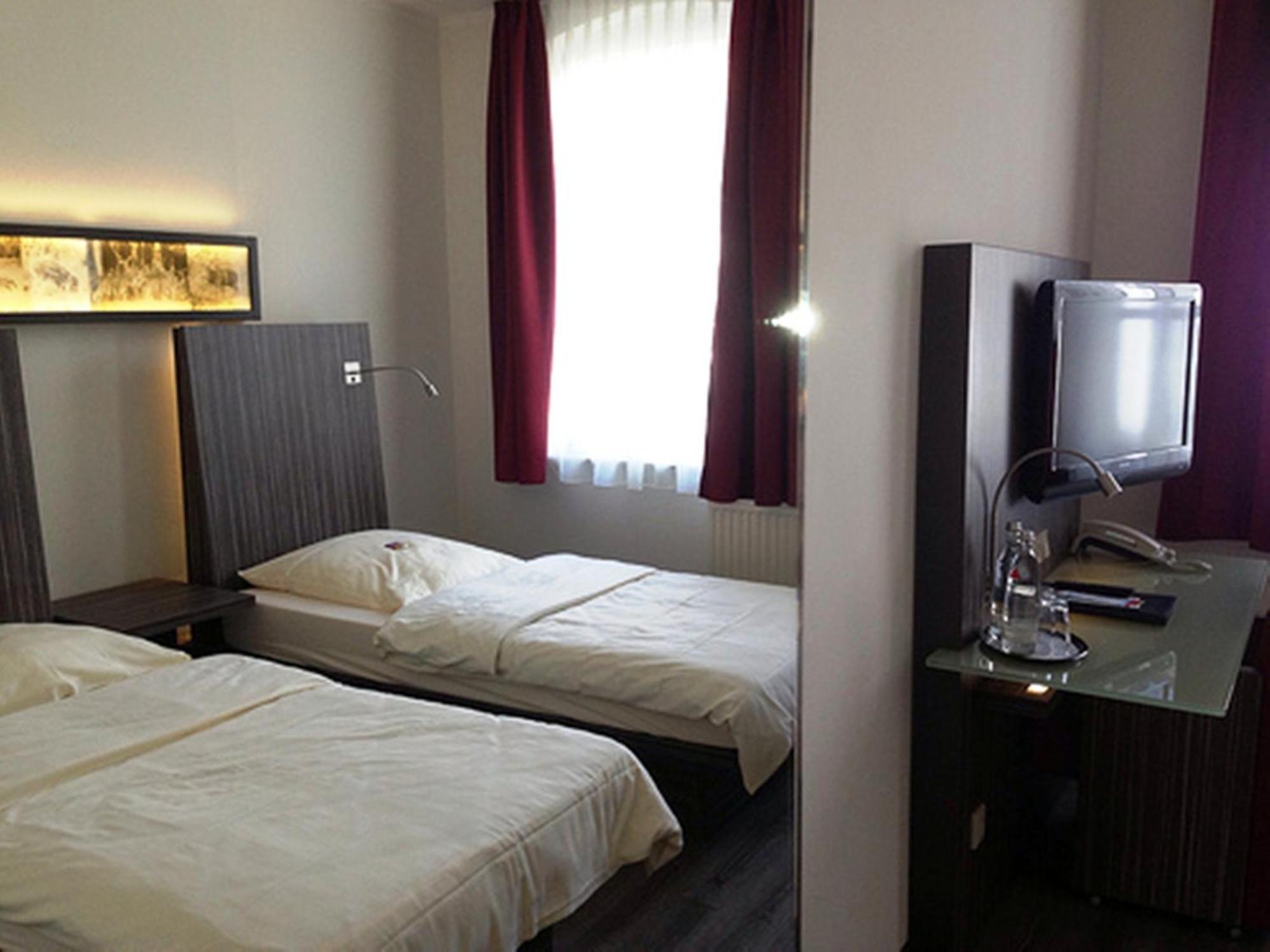 Gieschens Hotel Achim Quarto foto